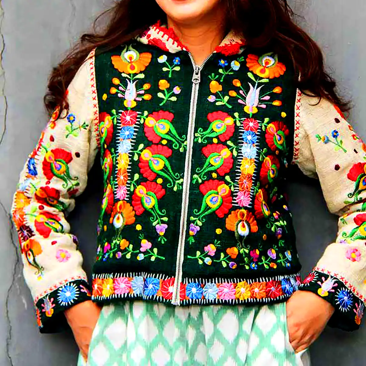 کت کوتاه سوزن دوزی