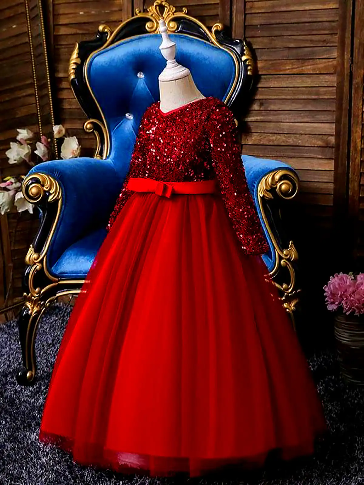 لباس تور عروسکی