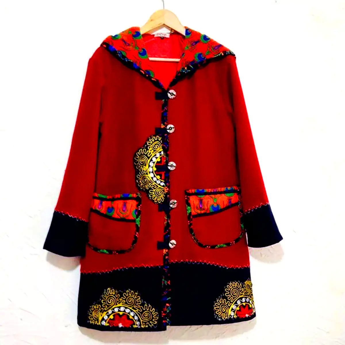 لباس زنانه سنتی قفقازی