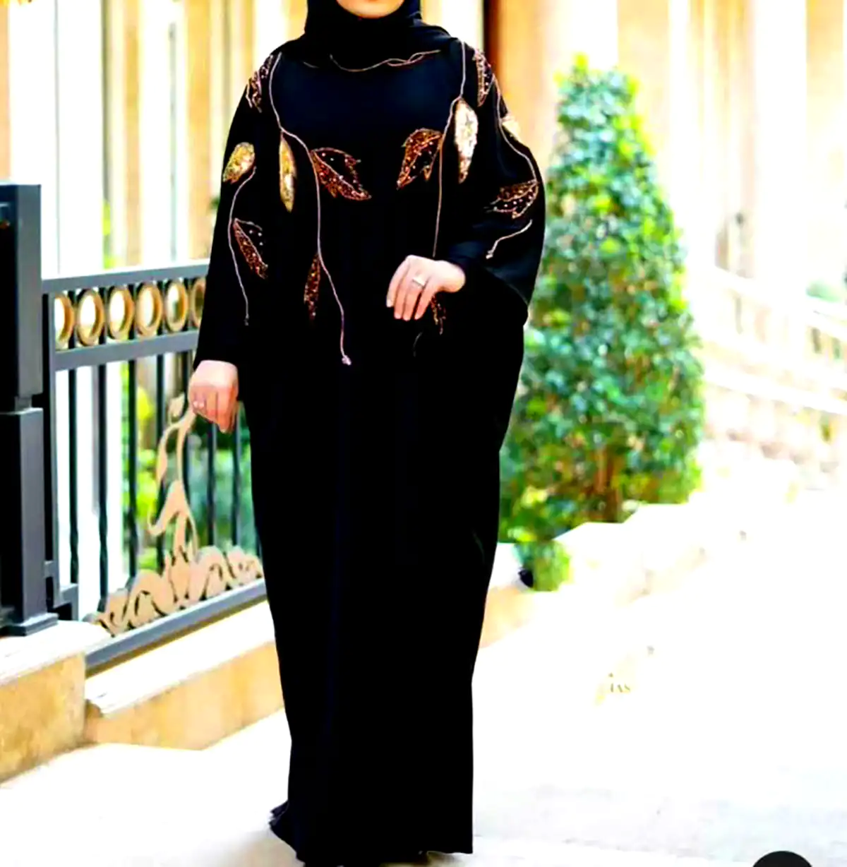 مانتو عبائی آستین دار