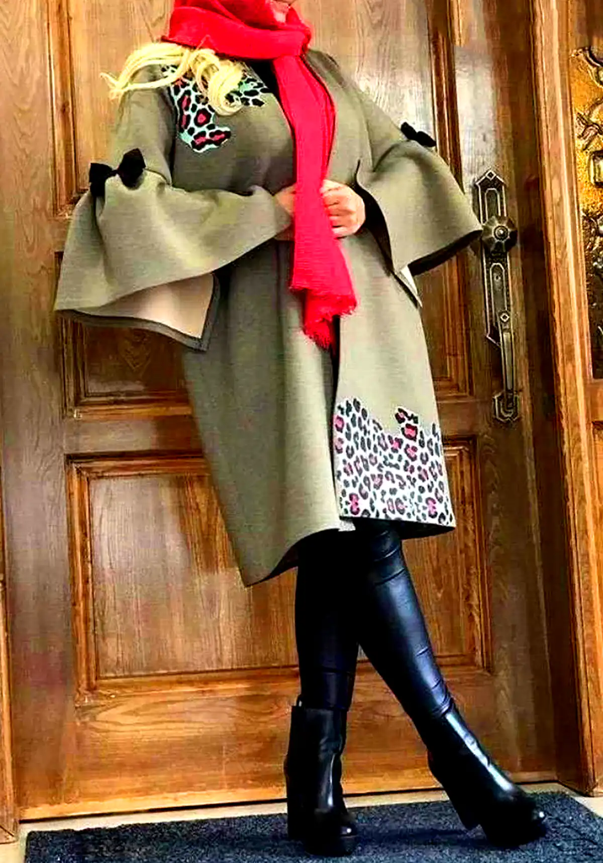 مانتو زنانه کلاسیک