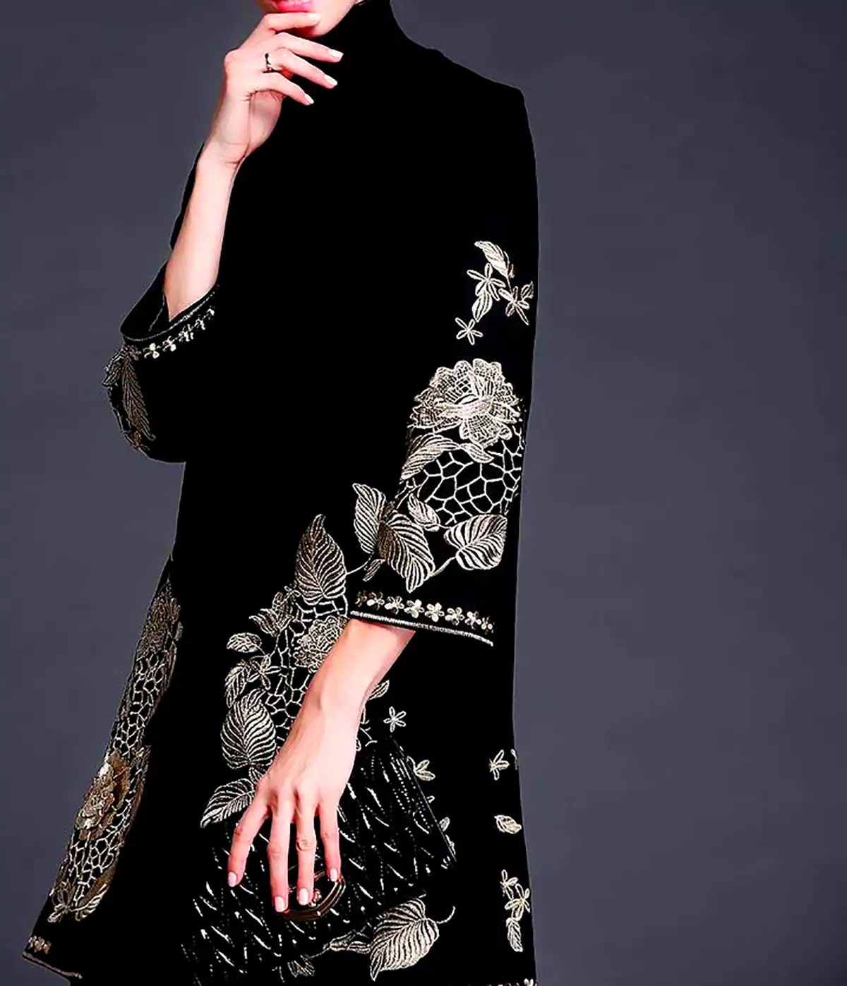 مانتو زنانه کلاسیک