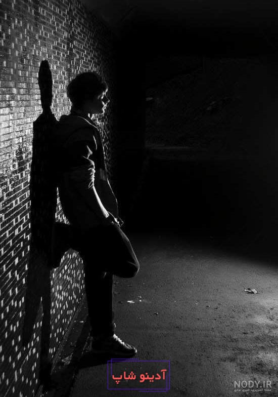 عکس پروفایل پسرانه غمگین و بسیار احساسی