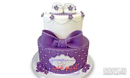 عکس کیک تولد دخترانه سفید و بنفش