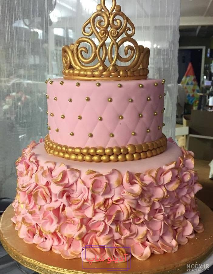 مد روز باش: ترندهای جدید کیک تولد صورتی دخترانه در سال 2024 - ماگرتا