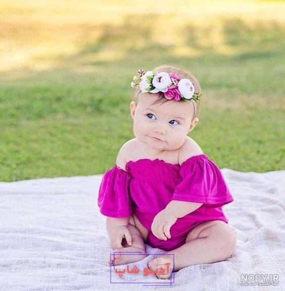 ژست عکس کودکانه پسرانه