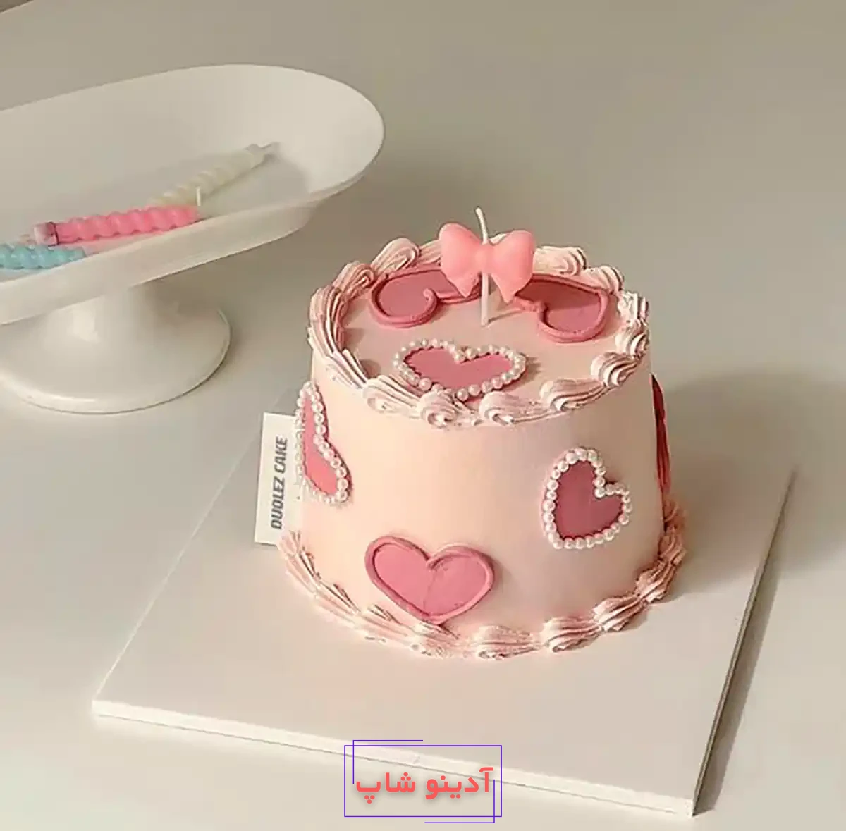 ۱۵ مدل کیک تولد پاپیون دار: رنگ‌ و طرح‌ مختلف ترند امسال برای خانمهای خوش  سلیقه - گلی خانوم