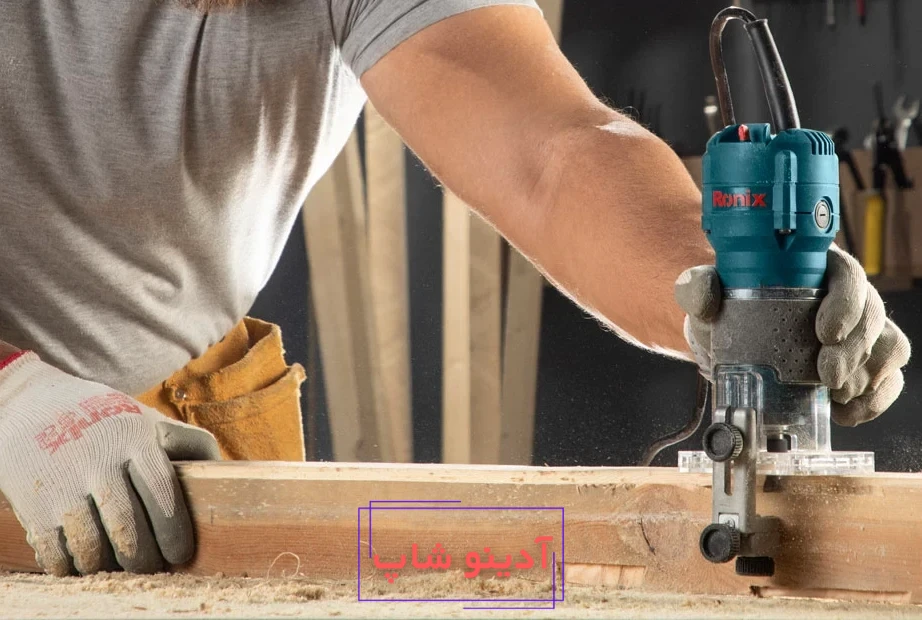 اور فرز مشتی رونیکس