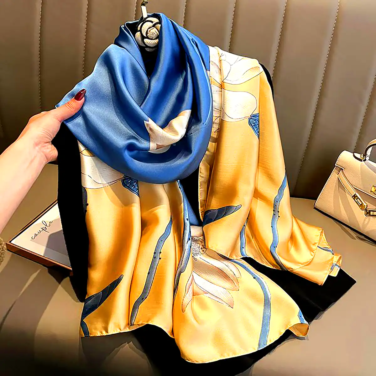 روسری‌ ساتن زنونه 