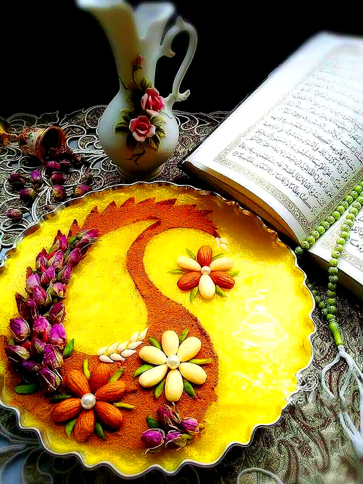 شله زرد زعفرونی مغزدار
