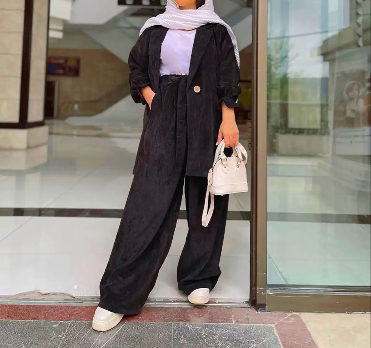 استایل اسپرت با رنگ مشکی