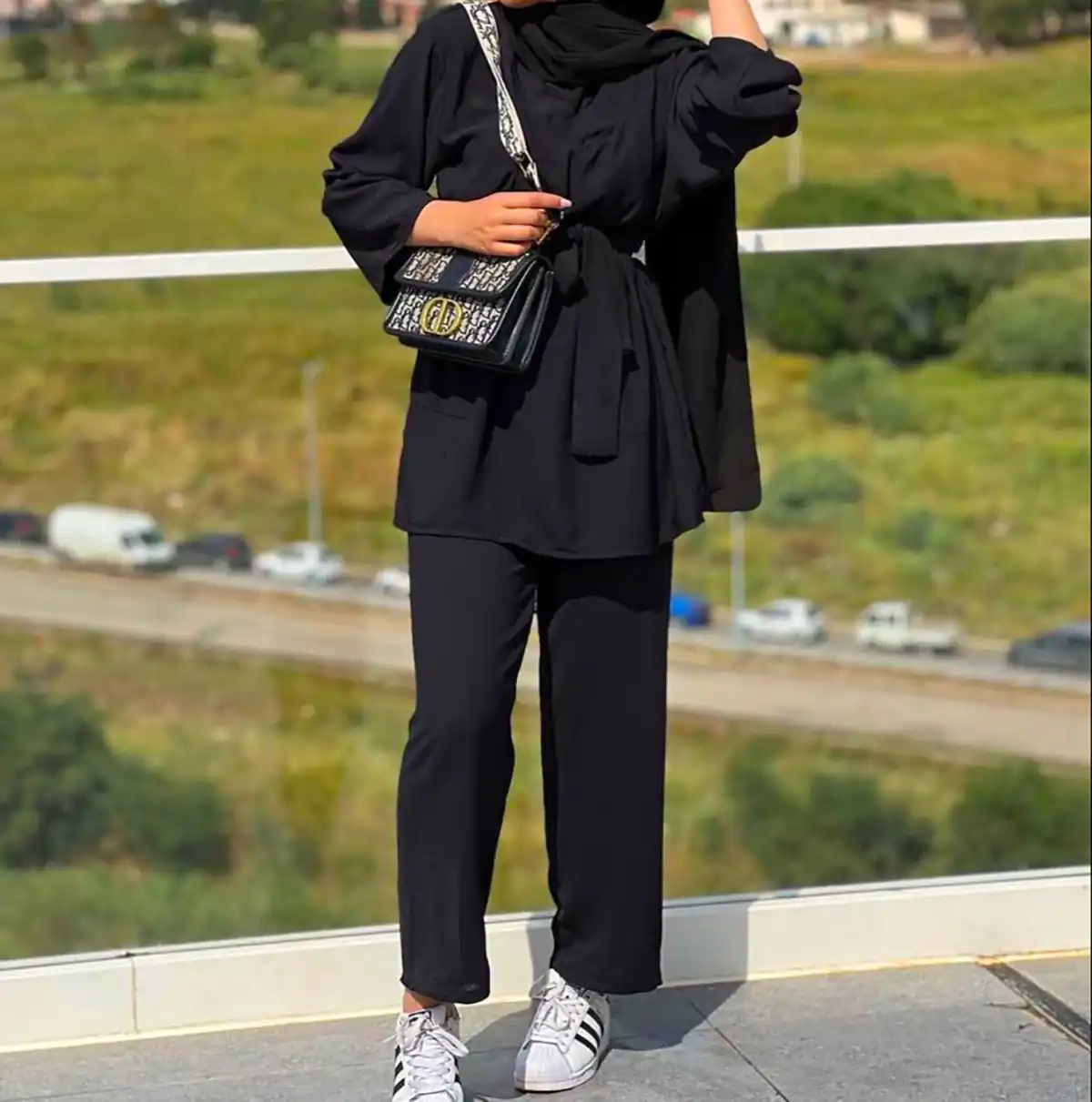 استایل اسپرت با رنگ مشکی