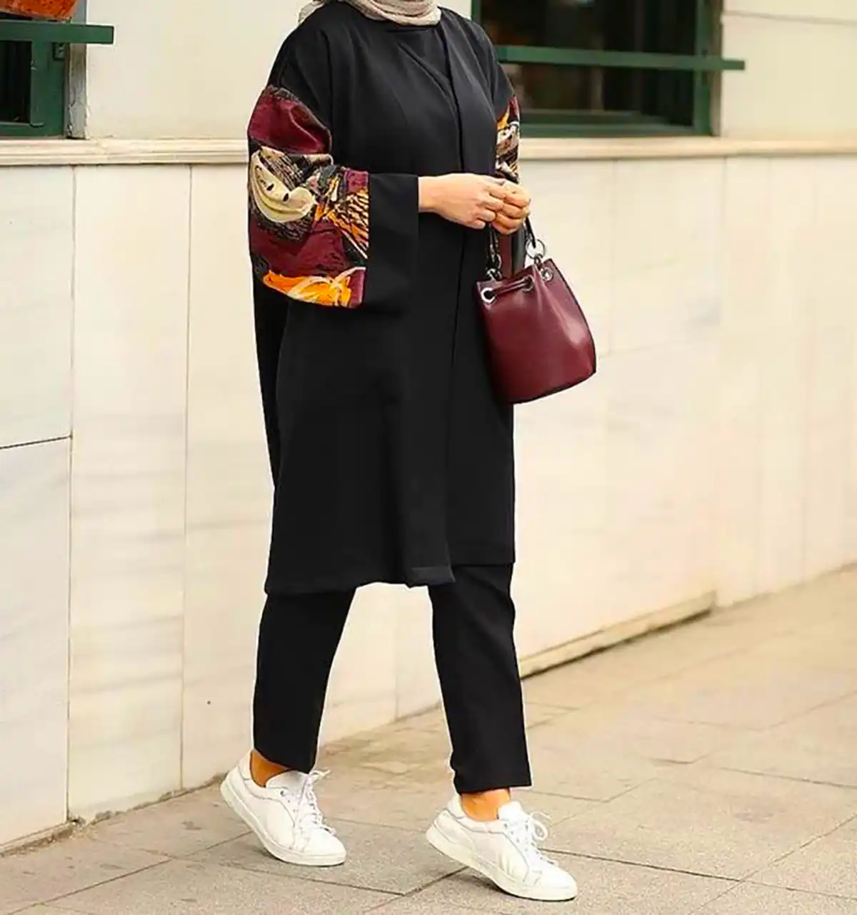 استایل اسپرت با رنگ مشکی