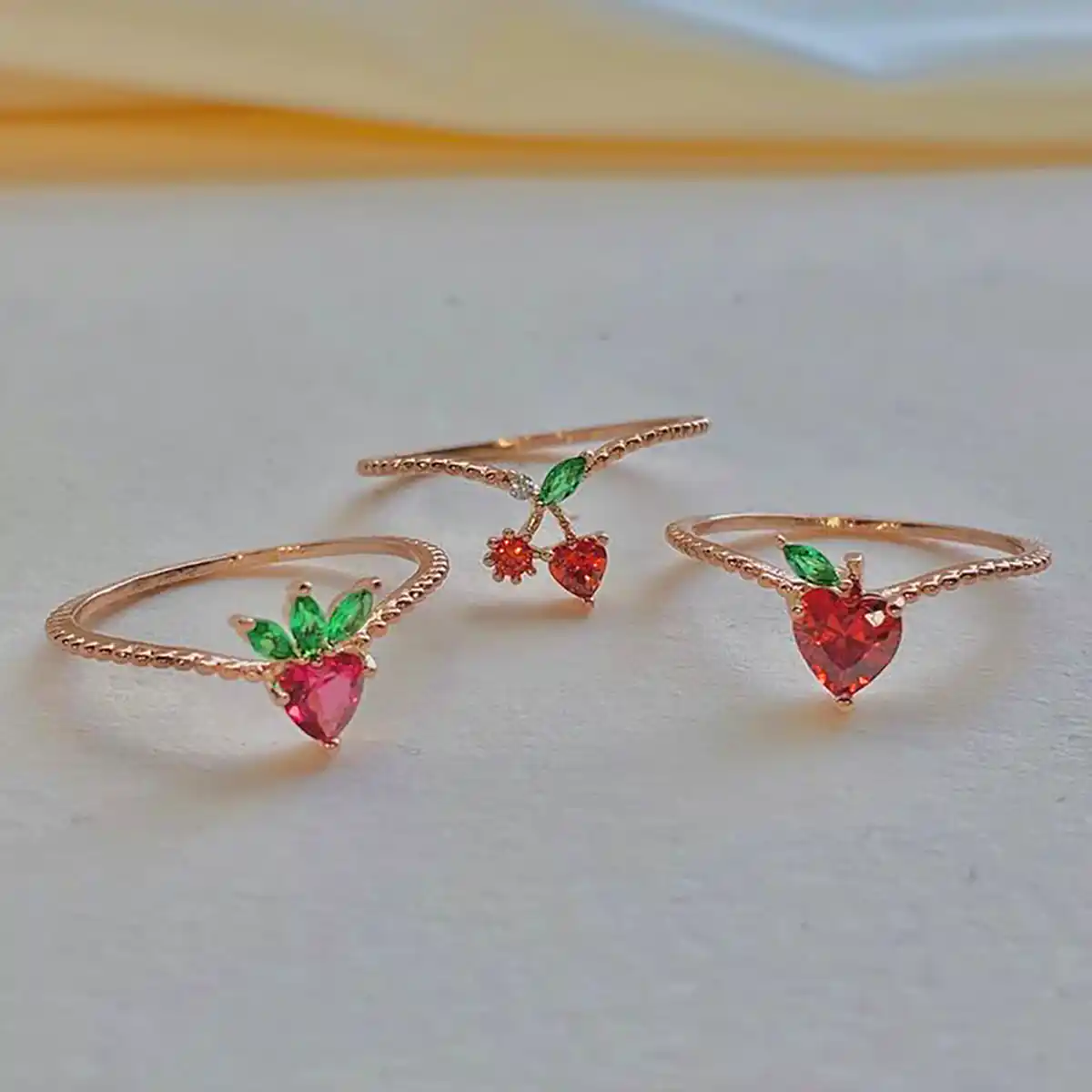 اکسسوری میوه‌ای فانتزی
