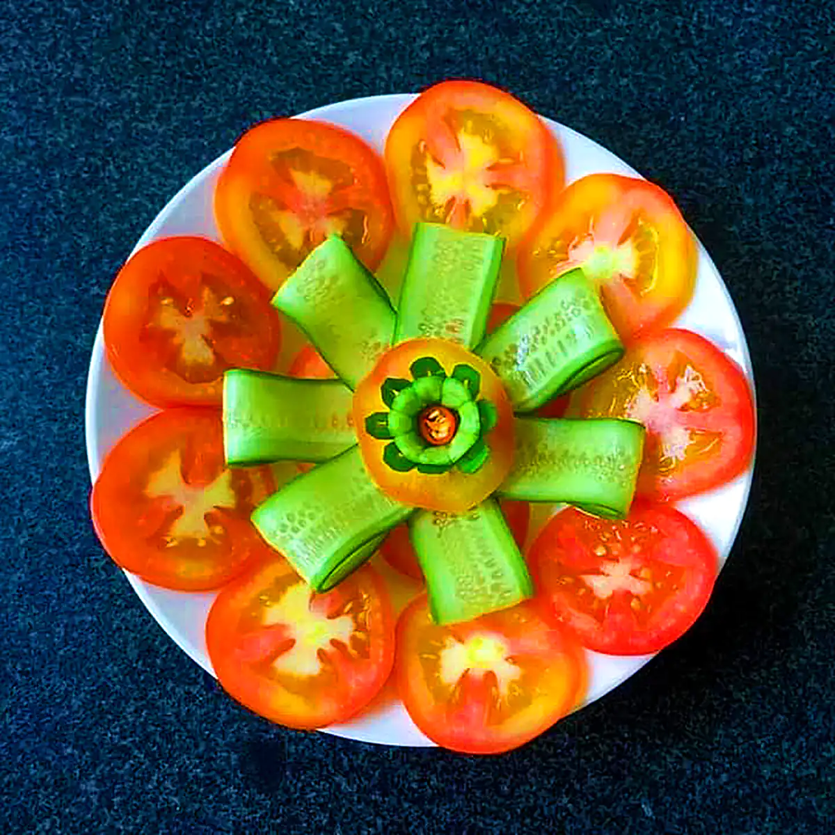 دیزاین خیار و گوجه مجلسی