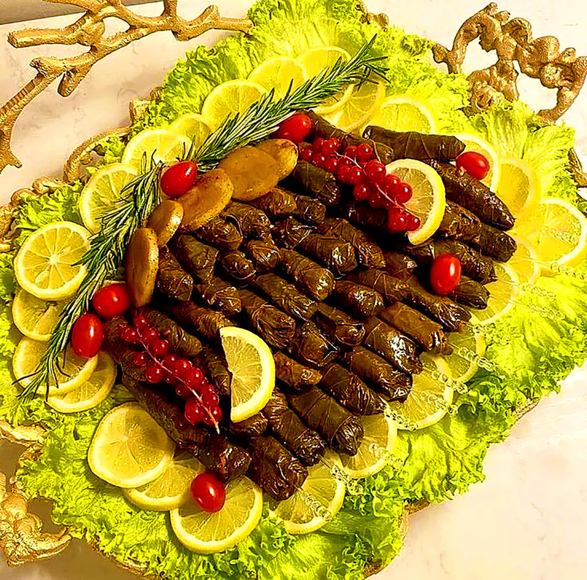 دلمه برگ مو مجلسی و خوشمزه