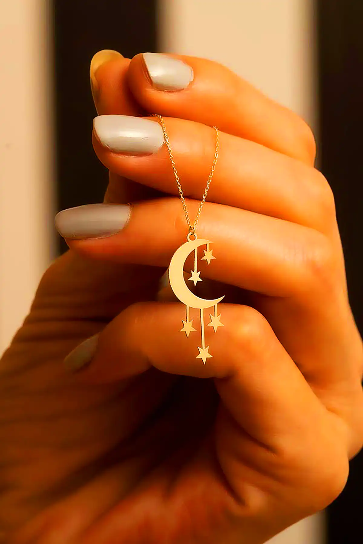 گردنبند ژورنالی و شیک دخترونه