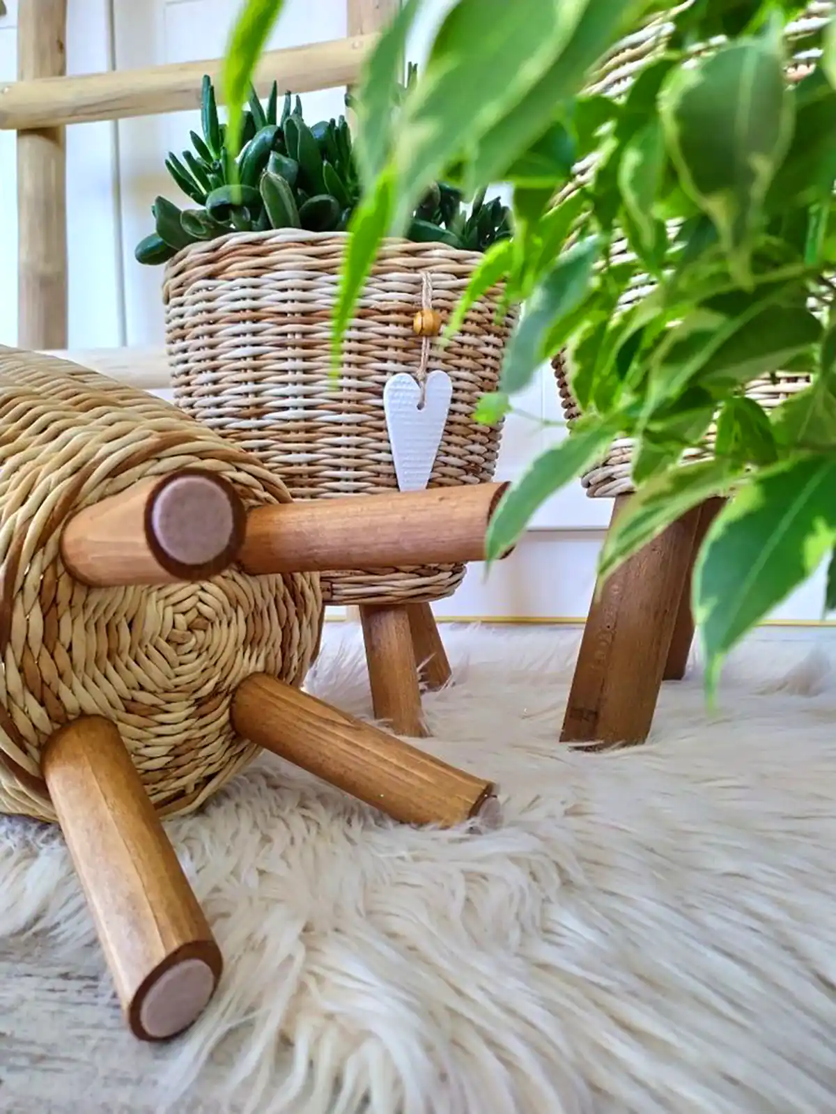 گلدون حصیری مدرن و خاص 