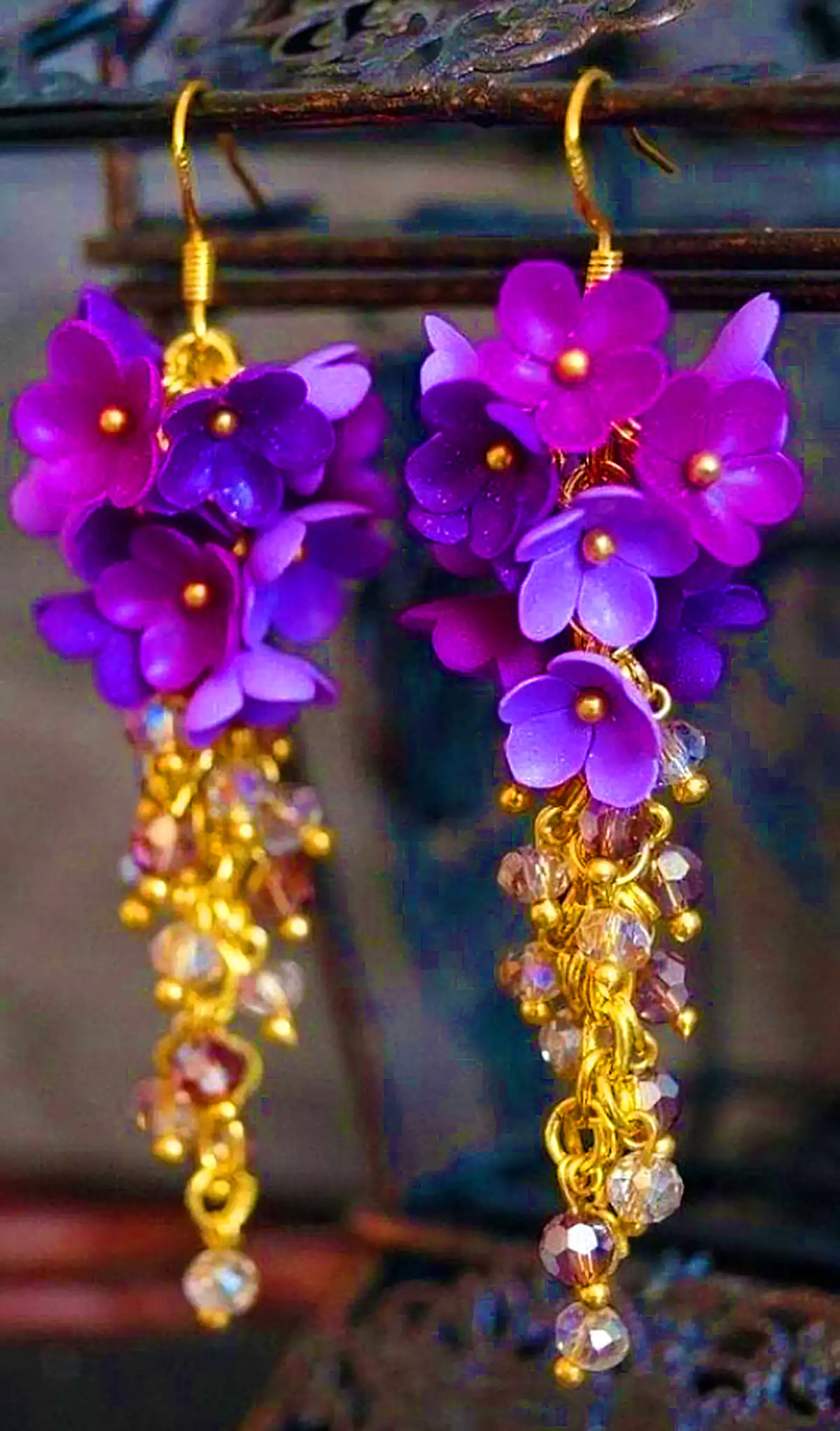 گوشواره فانتزی گلی دخترونه
