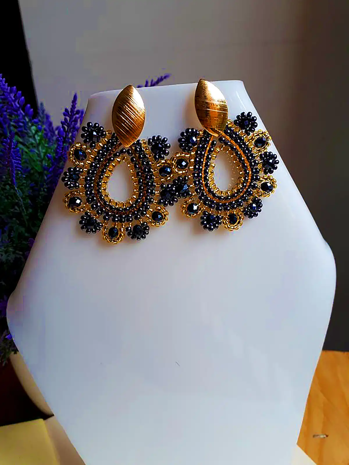گوشواره رنگی و خلاقانه مهرهای