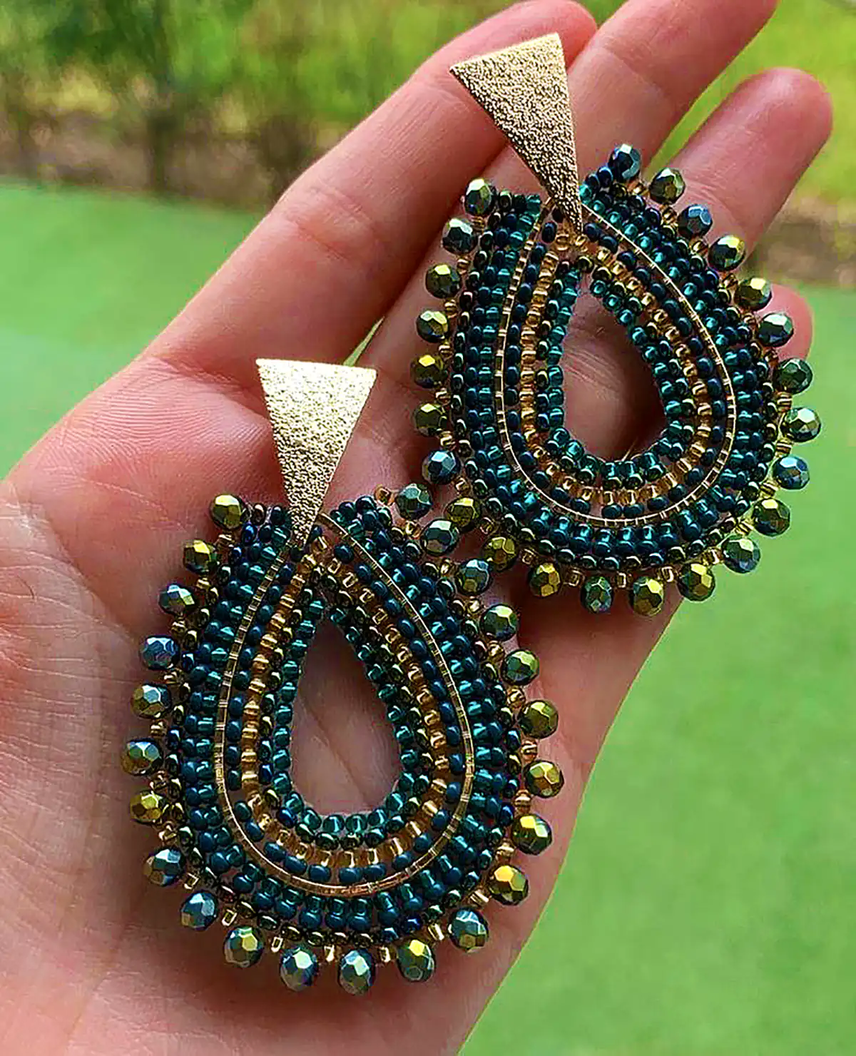 گوشواره رنگی و خلاقانه مهرهای
