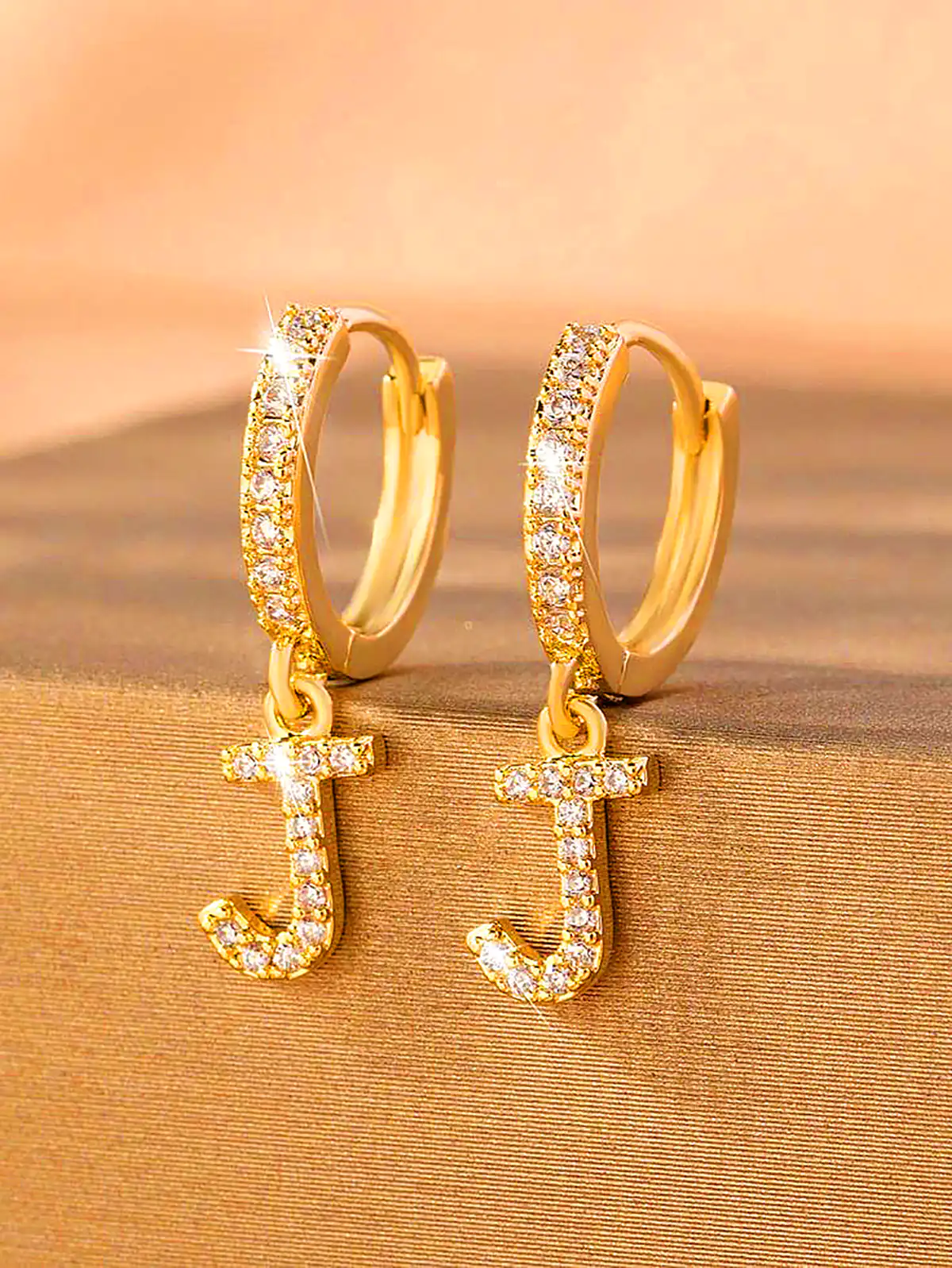 گوشواره طلای کوچک مینیمال
