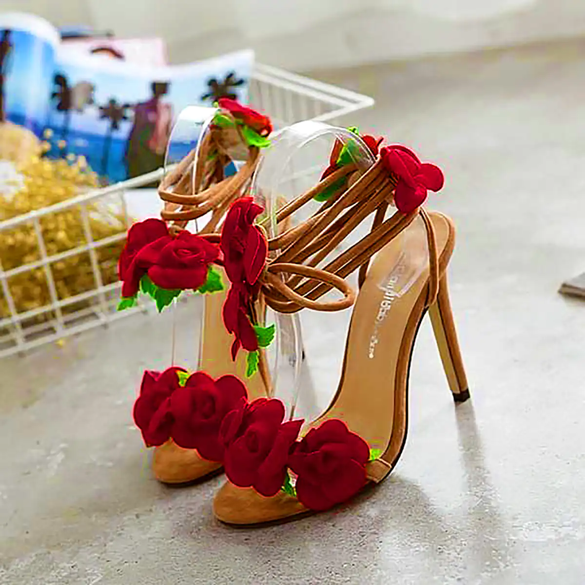 کفش پاشنه بلند عروسکی
