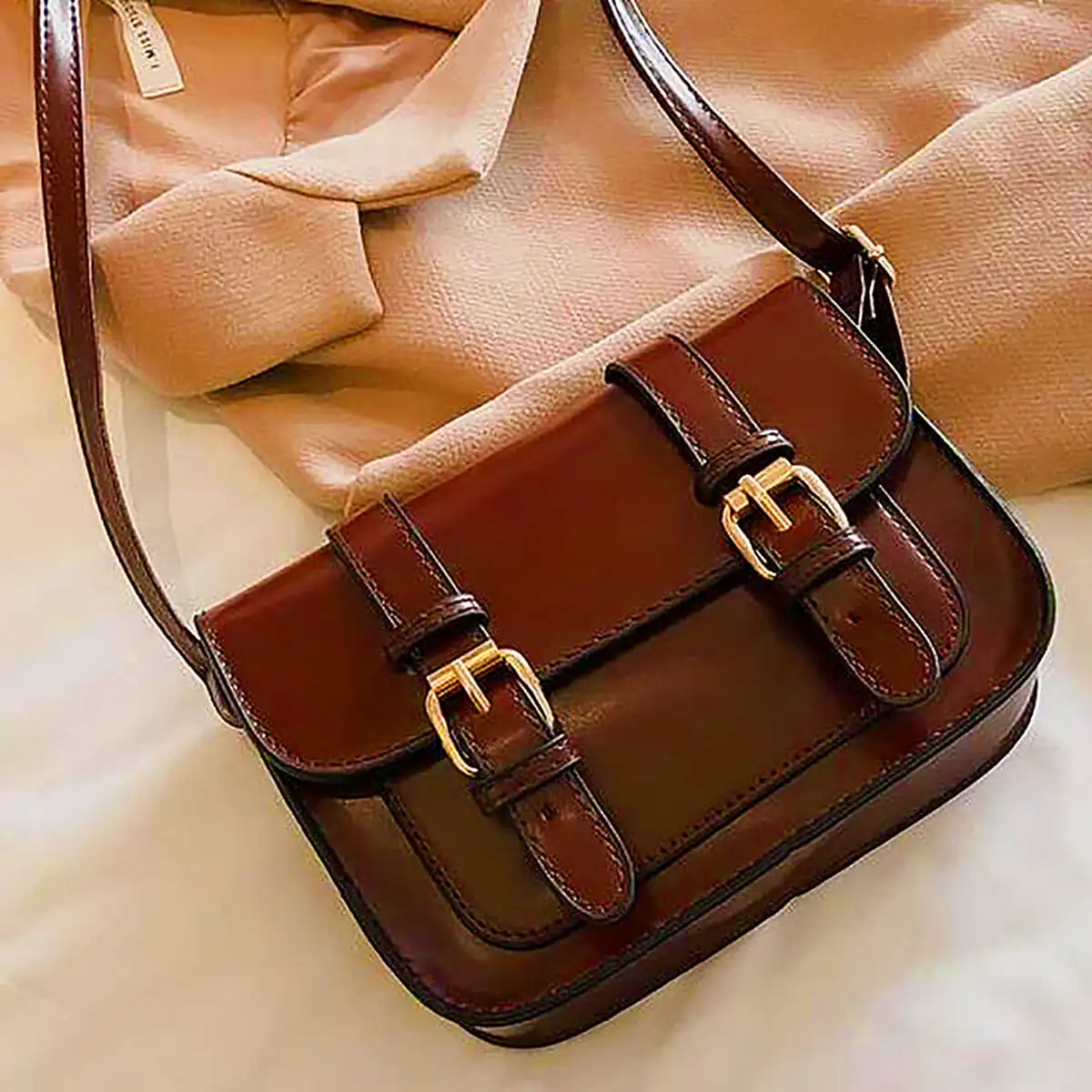 کیف چرم قهوهای سوخته