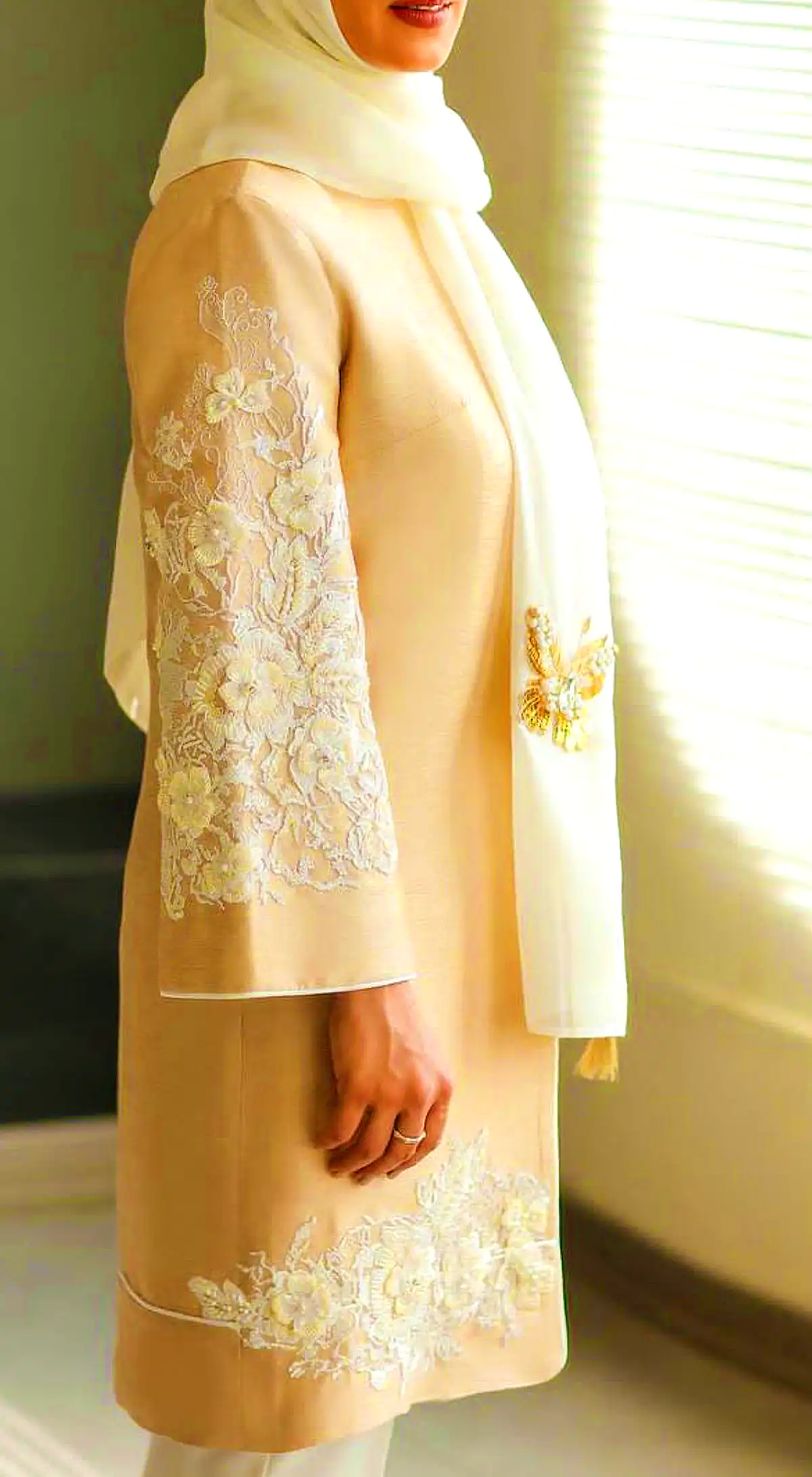 مانتو ساده و شیک زنانه