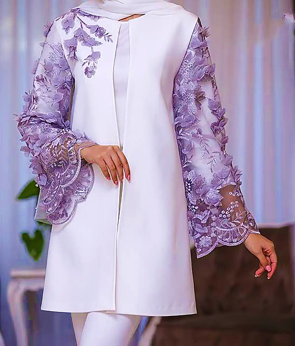 مانتو مجلسی کلاسیک سفید