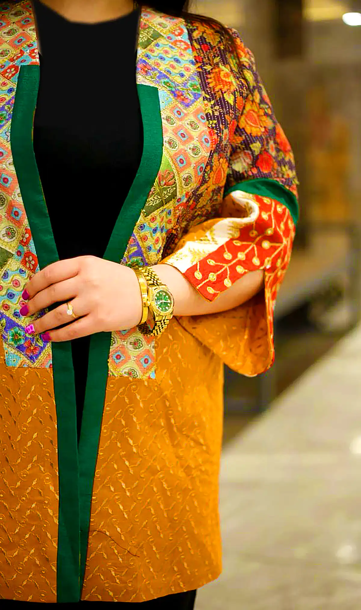 مانتو نخی پائیزی خنک 