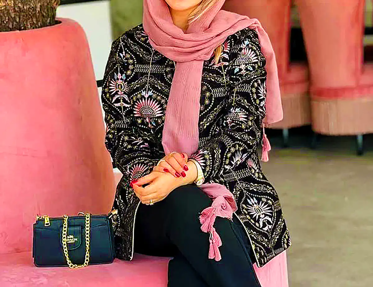 مانتو ترند زمستونی مشکی