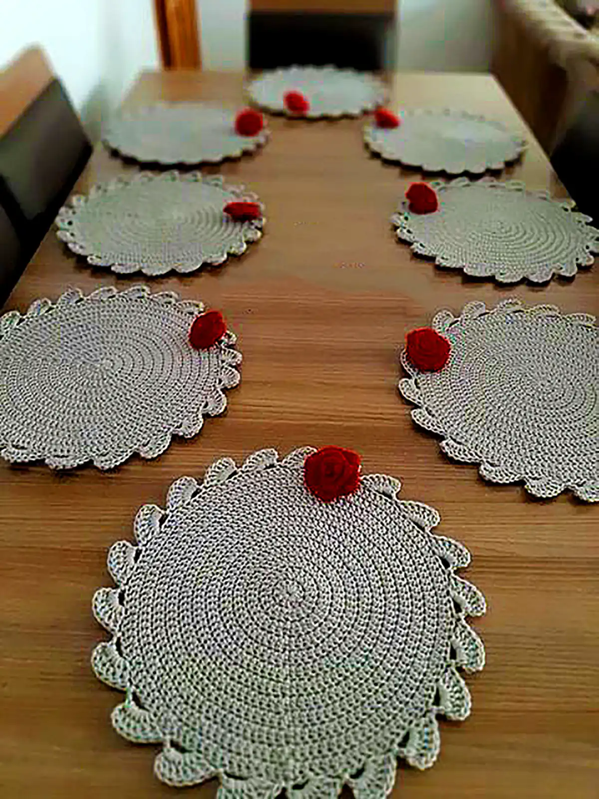 رومیزی قلاب بافی سنتی