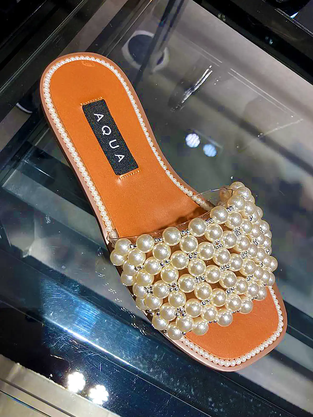 صندل شیک مرواریدی