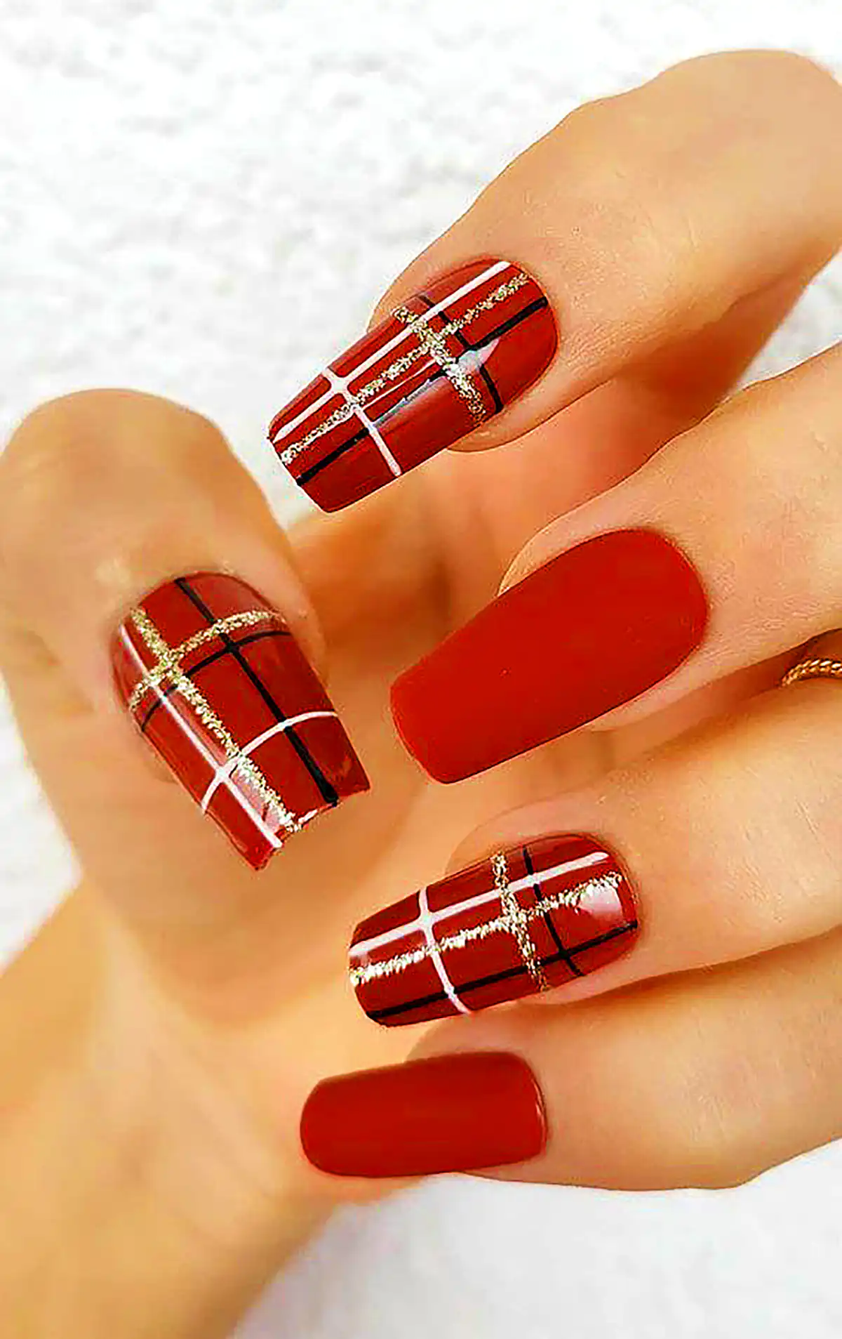 طرح ناخن مدرن بربری