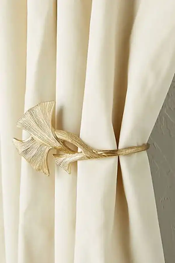 اکسسوری پرده + جلوه زیبا تر و چشمگیرتر پرده منرل شما با اکسسوری پرده