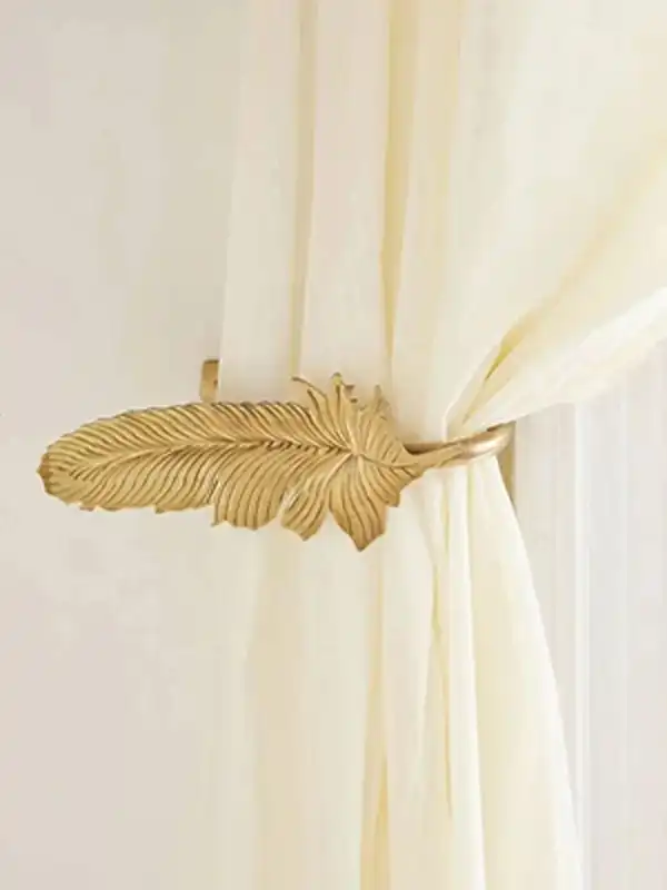 اکسسوری پرده + جلوه زیبا تر و چشمگیرتر پرده منرل شما با اکسسوری پرده