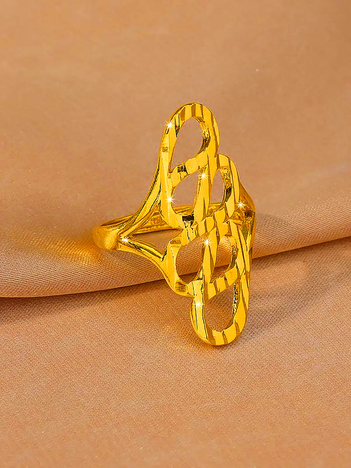 انگشتر طلا کلاسیک و جدید