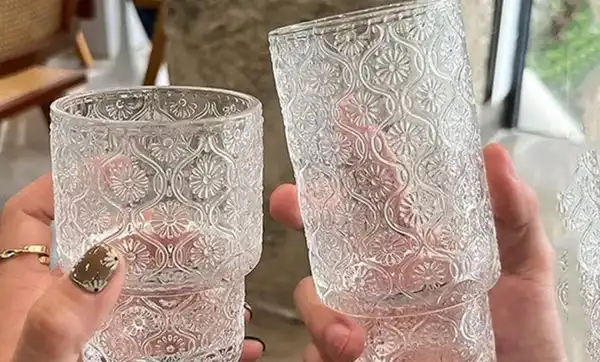 انواع لیوان پذیرایی + انواع لیوان پذیرایی برای نوشیدنیهای خاص یا تزئین میز