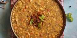 طرز تهیه آش دندونی به روش سنتی و با طعمی بی نظیر