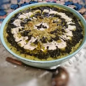 طرز تهیه آش برگ کلم