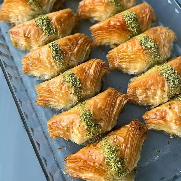 طرز تهیه باقلوا شوبیت