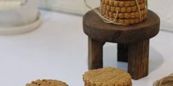 طرز تهیه بیسکویت جو رژیمی و ساده با طعمی بی نظیر
