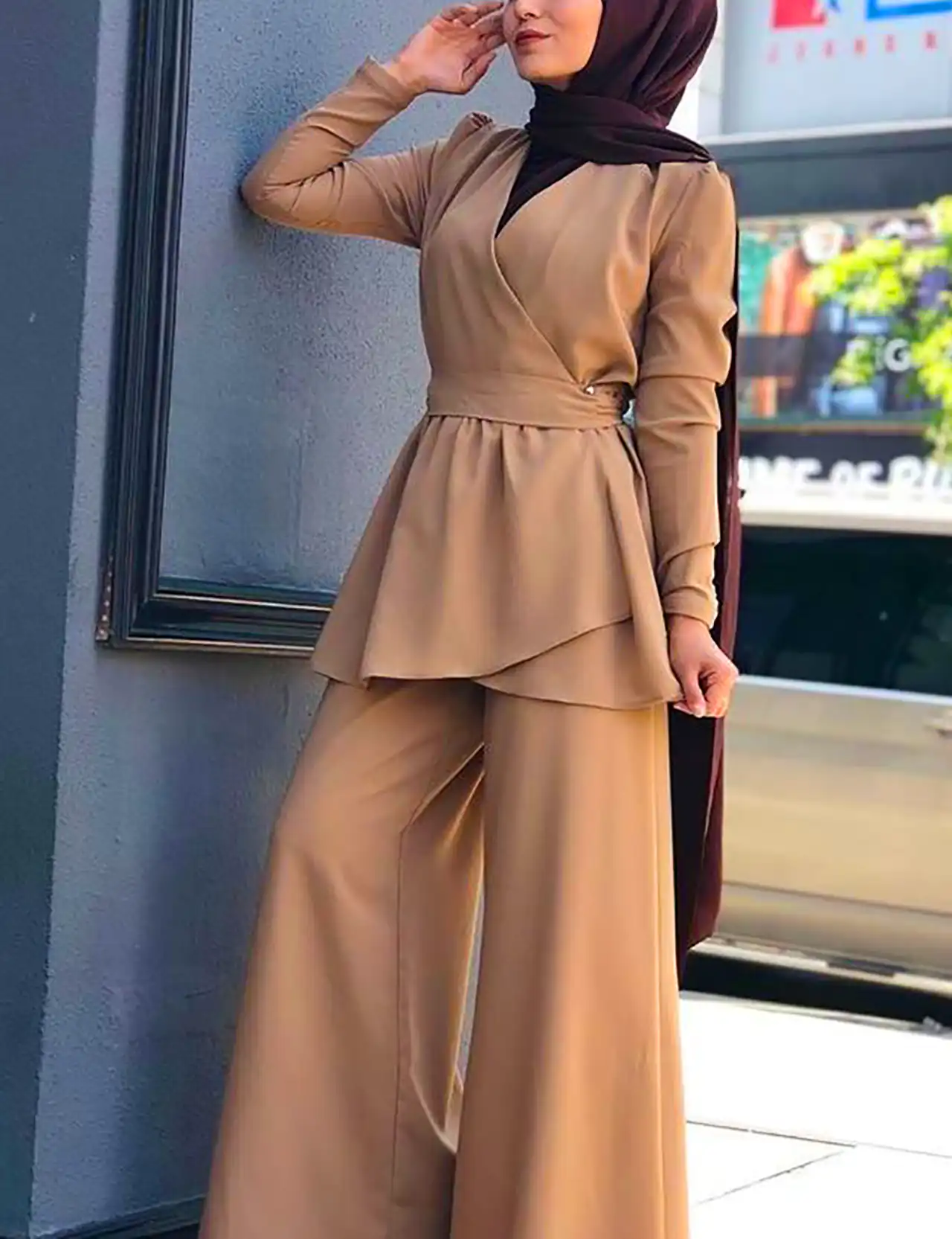بلوز مدل دار مینیمال زنانه