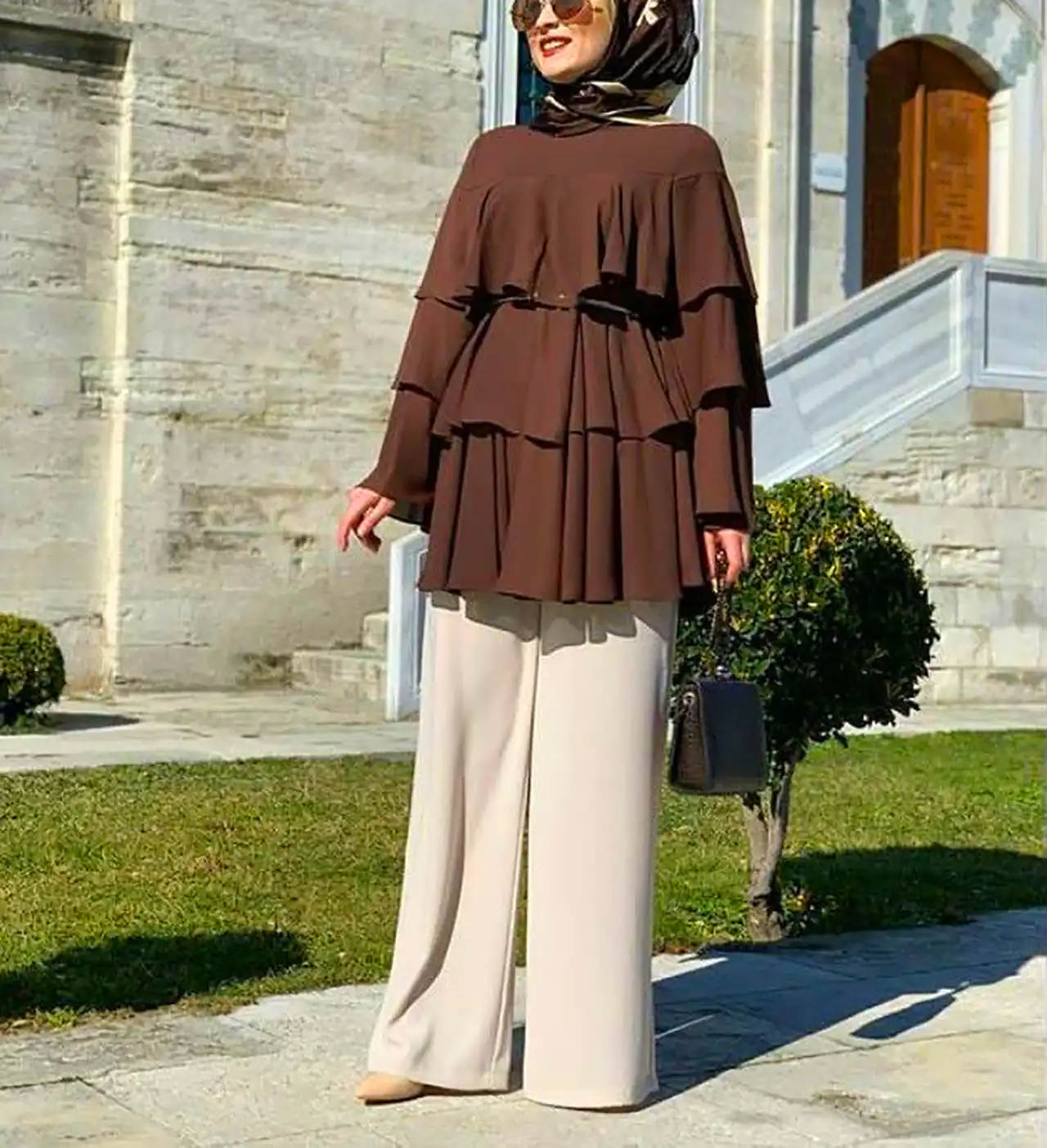 بلوز مدل دار مینیمال زنانه