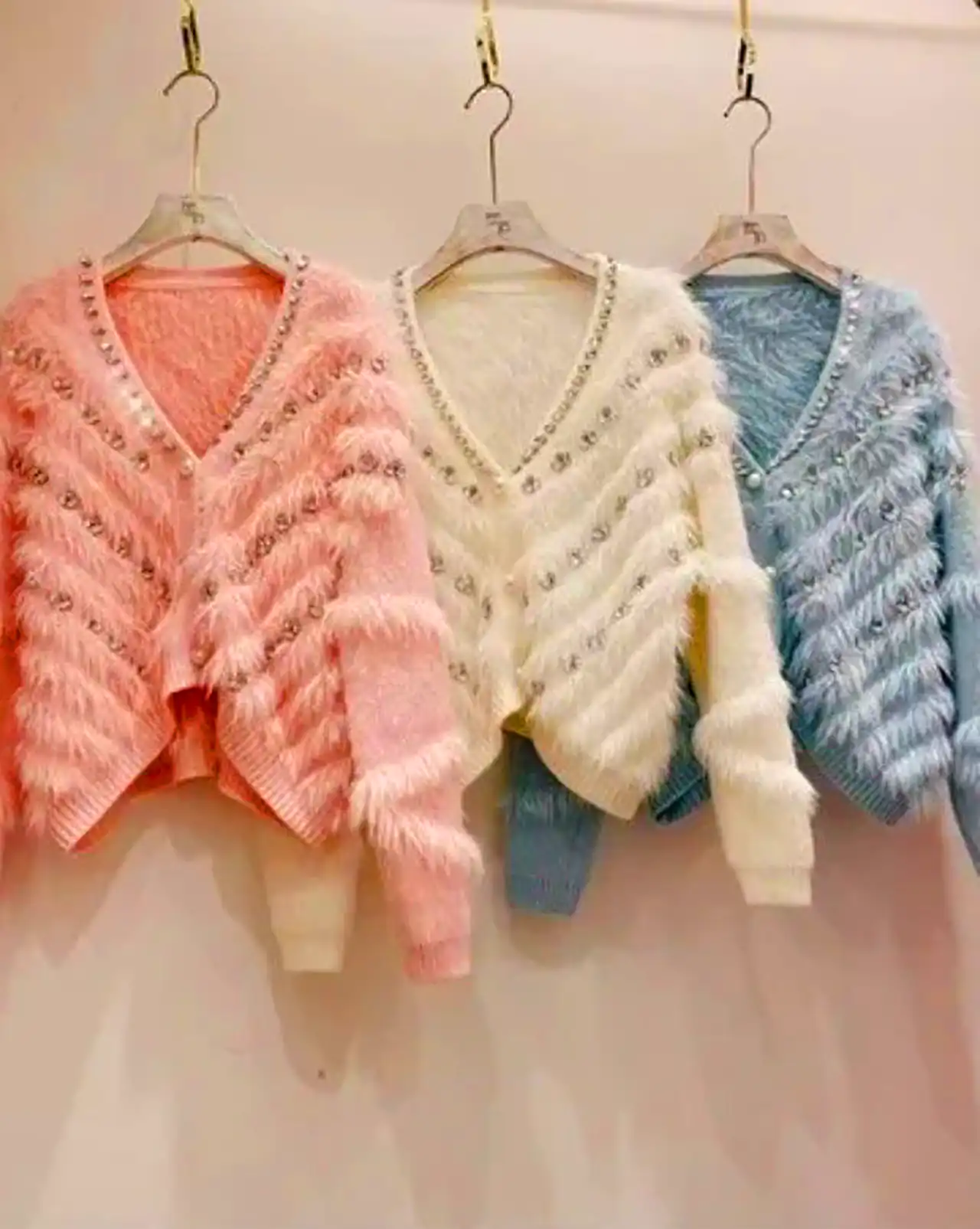 بلوز نرم و مینیمال دخترانه