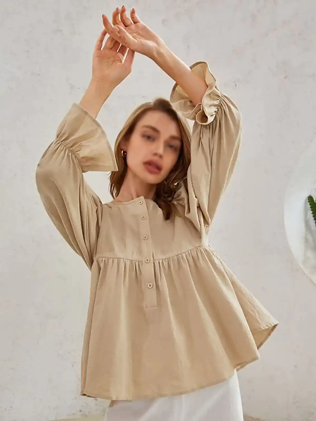 بلوز چین دار نخی زنانه