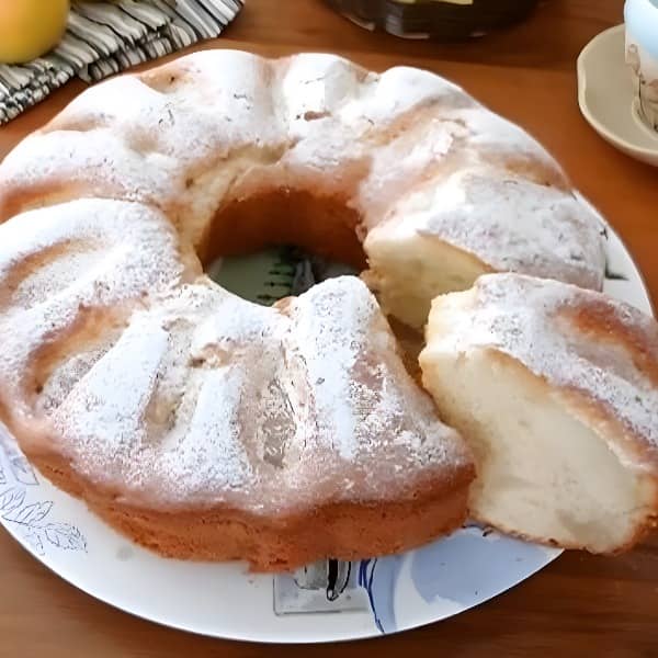 طرز تهیه کیک گلابی, کیک گلابی فرانسوی , کیک گلابی و گردو , کیک گلابی رنده شده , کیک گلابی شف طیبه , کیک گلابی شکلاتی , طرز تهیه کیک گلابی و دارچین , طرز تهیه کیک گلابی ایران کوک , طرز تهیه کیک گلابی با ماست