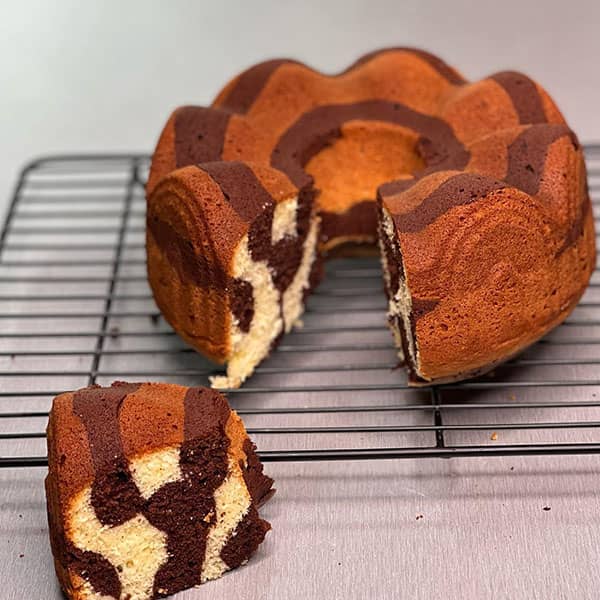 طرز تهیه کیک کره ای دو رنگ , دستور پخت کیک کره ای دو رنگ