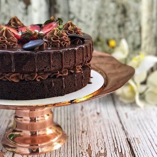 طرز تهیه کیک شیفون شکلاتی